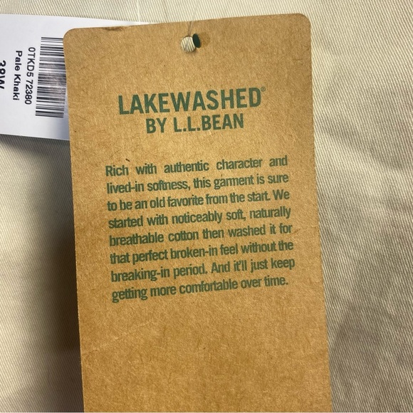 L.L. Bean Cream Flat Front Shorts with Timeless Appeal 38W - Picture 7 of 14